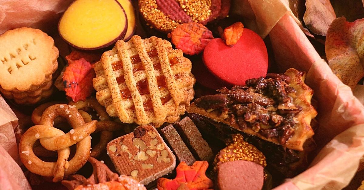 10 different fall cookies in a box