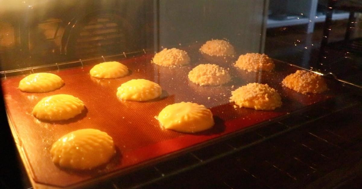 pate choux in the oven before they start rising