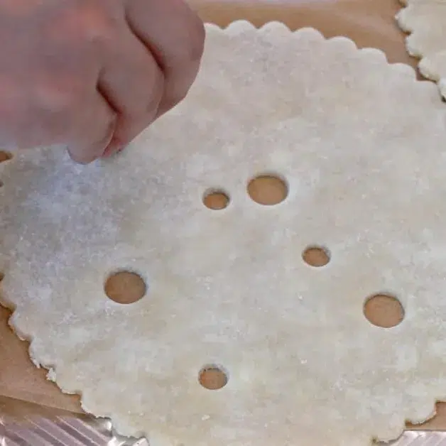 cutting pie dough with 2 round tips