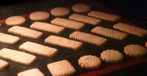 shortbread cookies in the oven